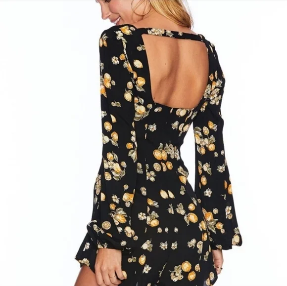 Beach Riot Black Lemon Rachel Romper Black Orange Floral Cut Out Back Sz Medium - Picture 2 of 7